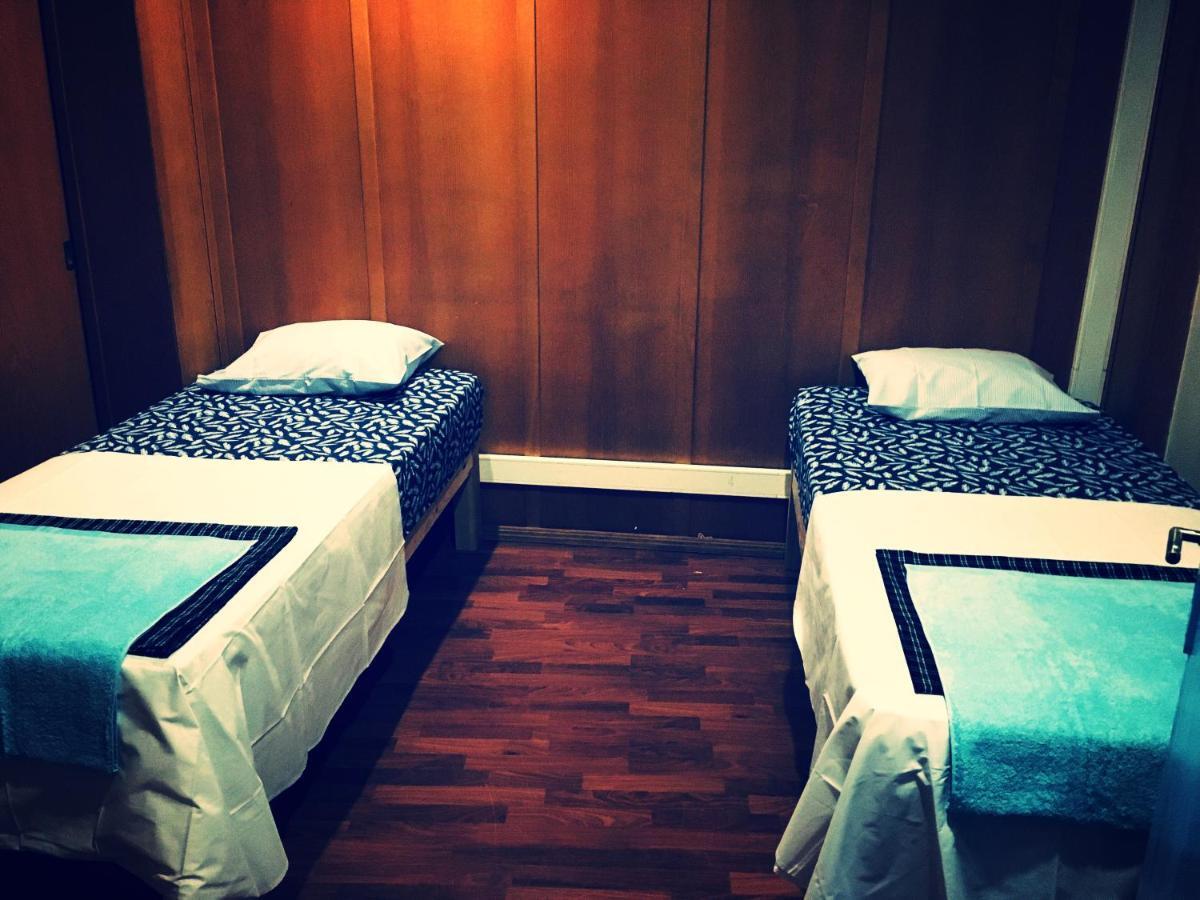Lisbangla Salitre Guest house *
